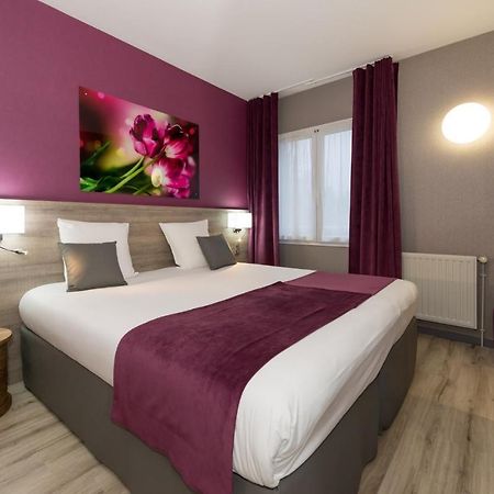 The Originals City, Hotel La Saulaie, Saumur Ouest デュエ・ラ・フォンテーヌ エクステリア 写真