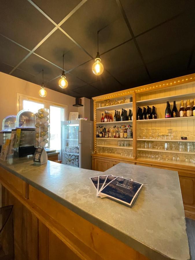 The Originals City, Hotel La Saulaie, Saumur Ouest デュエ・ラ・フォンテーヌ エクステリア 写真
