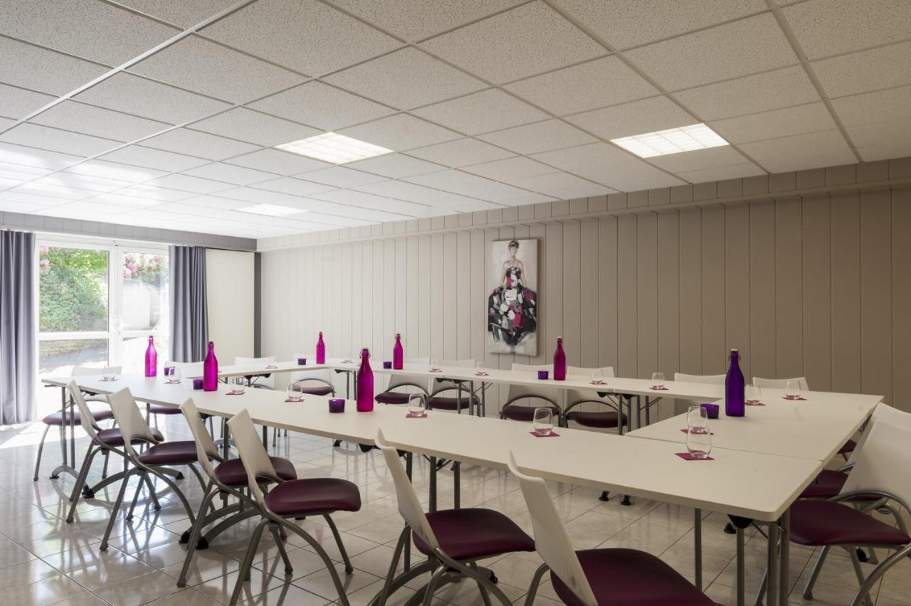 The Originals City, Hotel La Saulaie, Saumur Ouest デュエ・ラ・フォンテーヌ エクステリア 写真