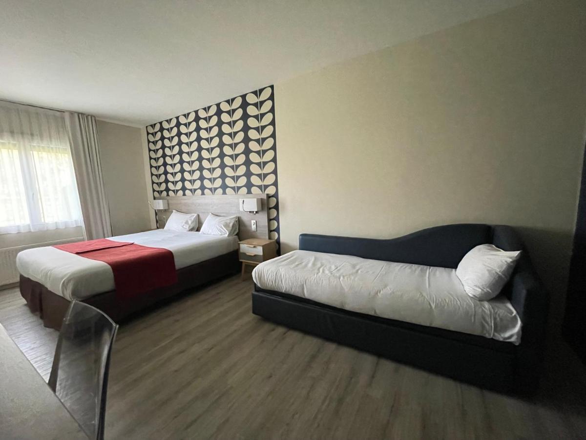 The Originals City, Hotel La Saulaie, Saumur Ouest デュエ・ラ・フォンテーヌ エクステリア 写真