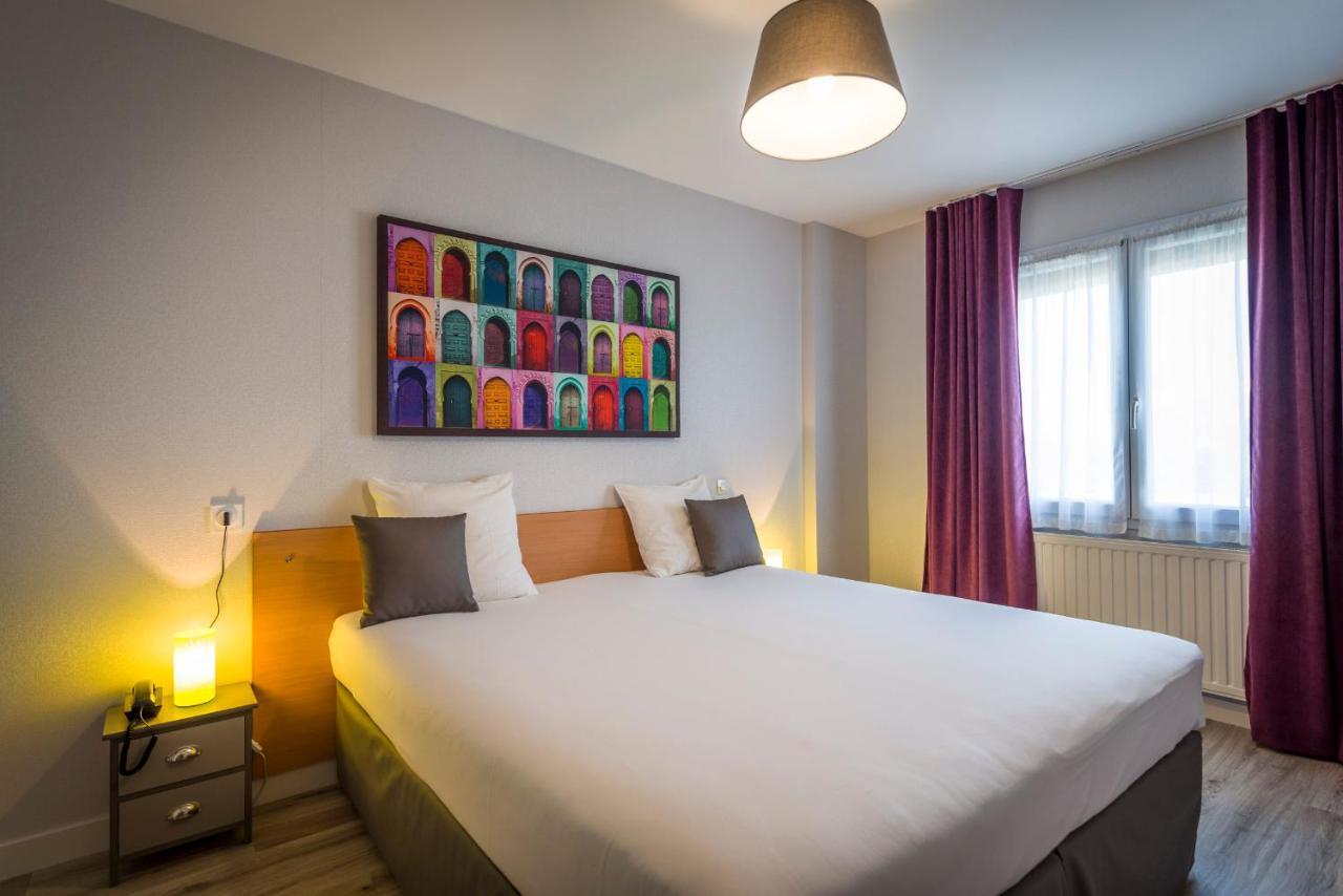 The Originals City, Hotel La Saulaie, Saumur Ouest デュエ・ラ・フォンテーヌ エクステリア 写真